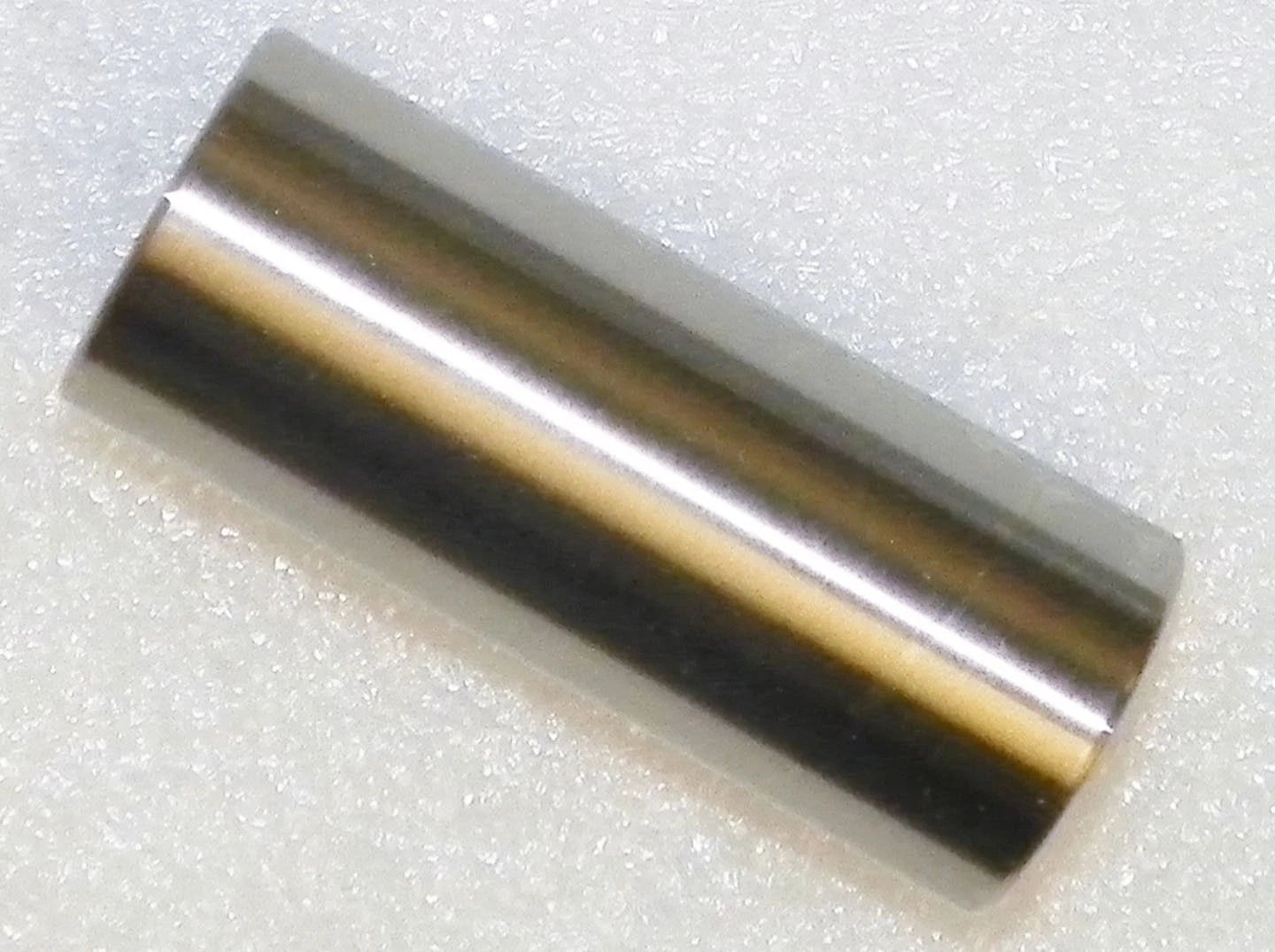 Wrist Pin for WSM Tiger Shark 770 (1996–1999) 010-751
