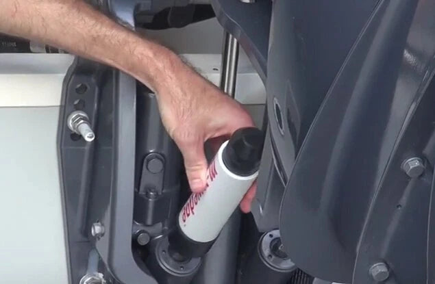 Transom Saver for Johnson Outboards (Motor Toter Support)