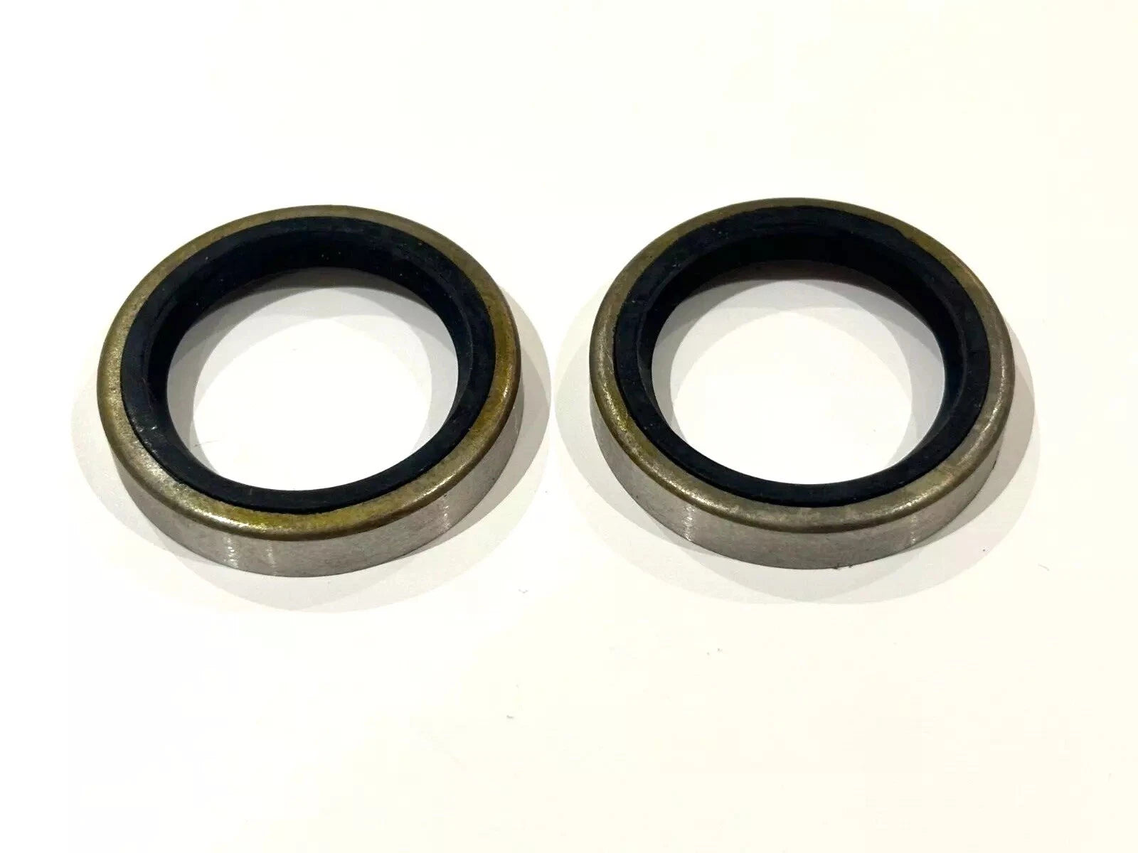 2Pcs Oil Seal for Johnson Evinrude OMC 303804 0303804 321467 0321467 18-2060 86060
