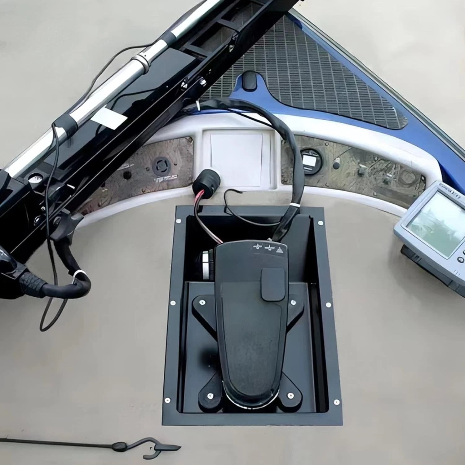 100RTMP trolling motor pan for boats